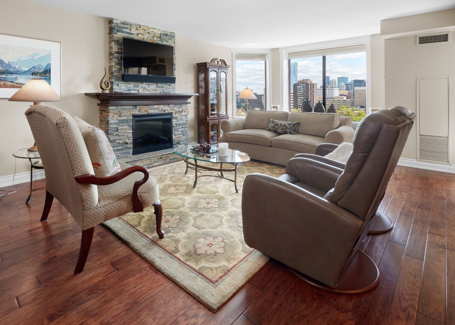 How to stage and sell your Edmonton Condo by Alison Murray Realtor